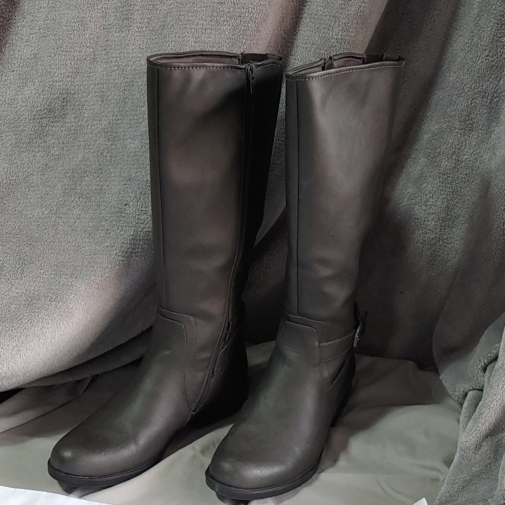 Relativity Charcoal grey knee high boots